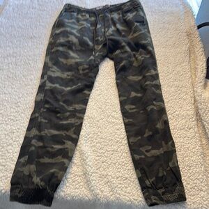 Brooklyn Cloth Green Camouflage Joggers with Tapered Fit